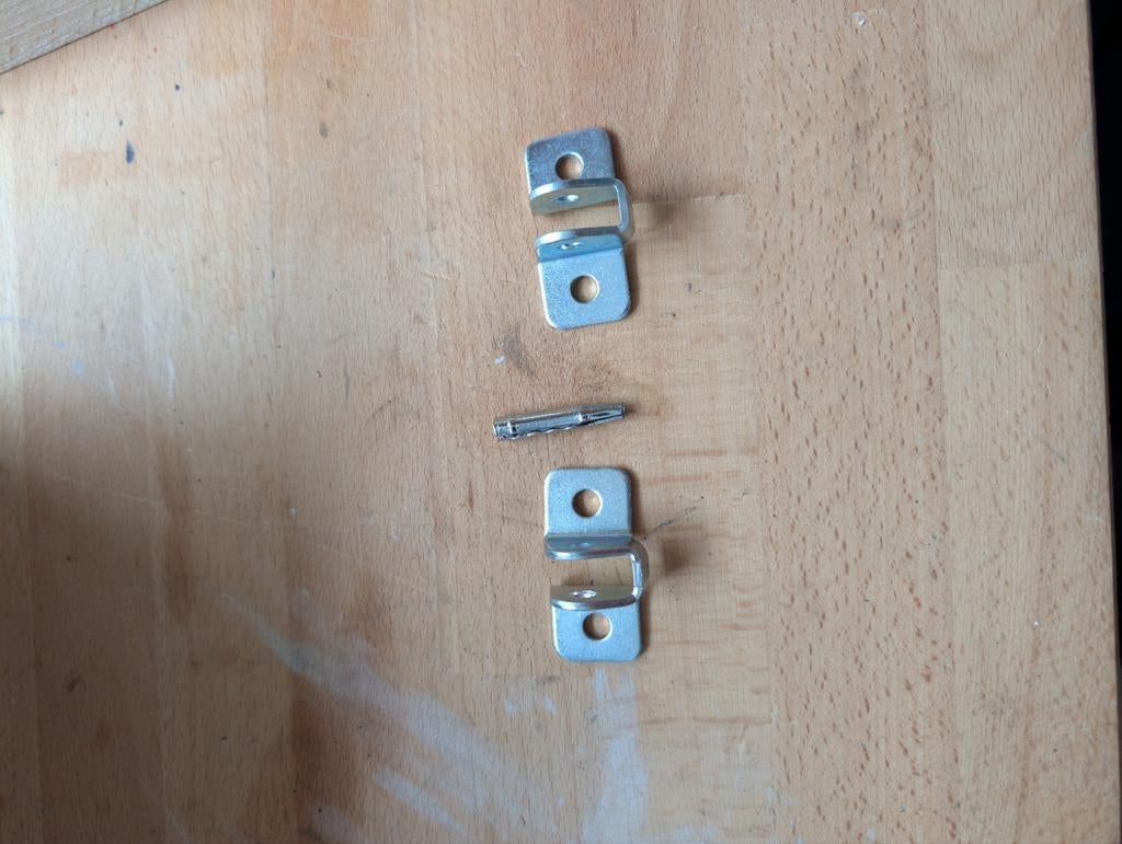 Cherokee XJ deurvanger beugels (2x) en pin (1x), Ophalen of Verzenden, Voor, Jeep, Spatbord