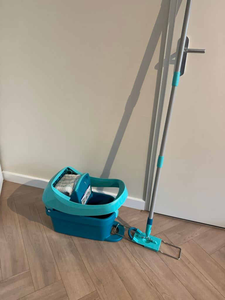 Leifheit Profi Dweilsysteem met Emmer en Mop, Huis en Inrichting, Ophalen of Verzenden, Dweilemmer, -bak, of -wagen