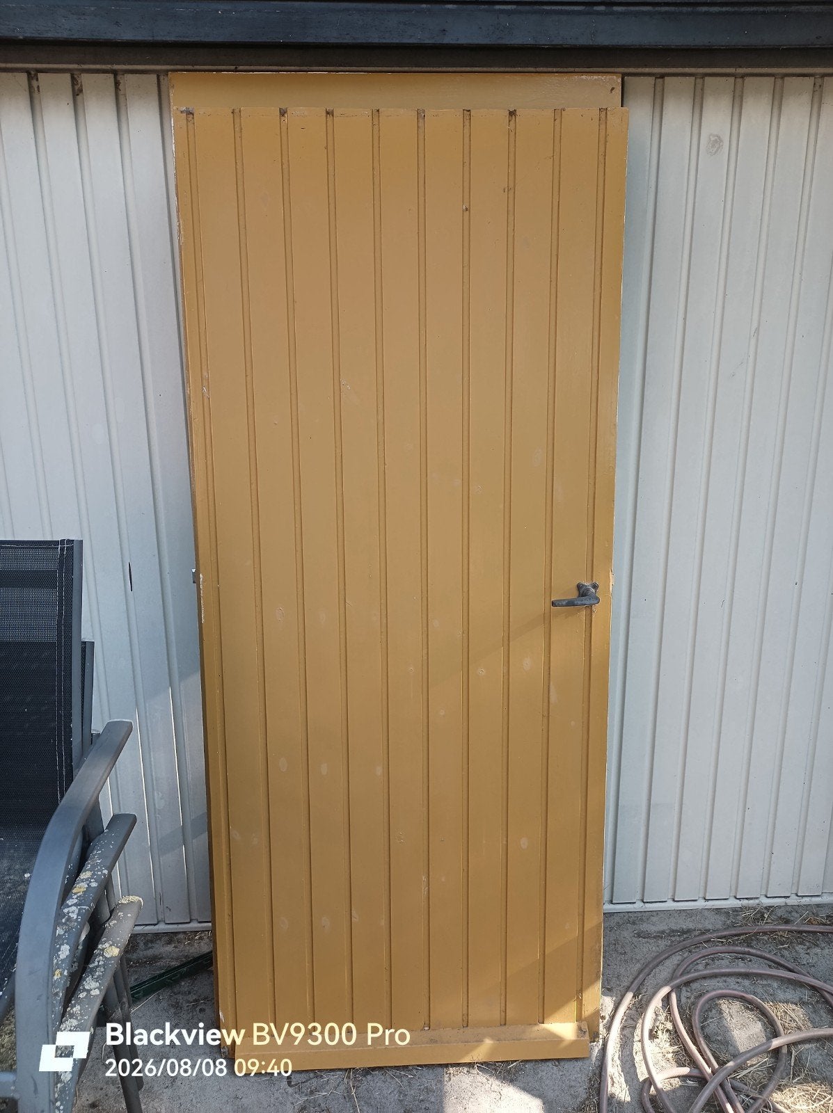 opgeklampte buitendeur, Ophalen, Buitendeur, 200 tot 215 cm