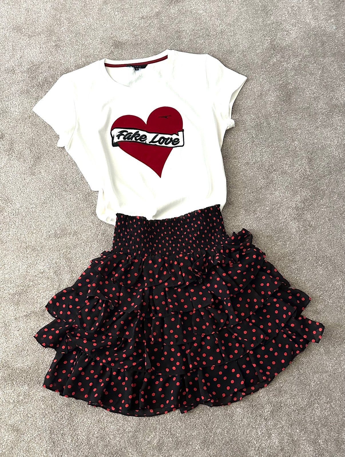 NIKKIE… compleet setje, EYECATCHER!!!, Zwart, Nieuw, Ophalen of Verzenden, Maat 36 (S)