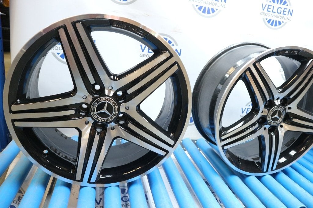 AMG velgen 18 inch Mercedes C-klasse E-klasse Vito V-klasse, Auto-onderdelen, Banden en Velgen, 18 inch, Gebruikt, Velg(en), Ophalen of Verzenden