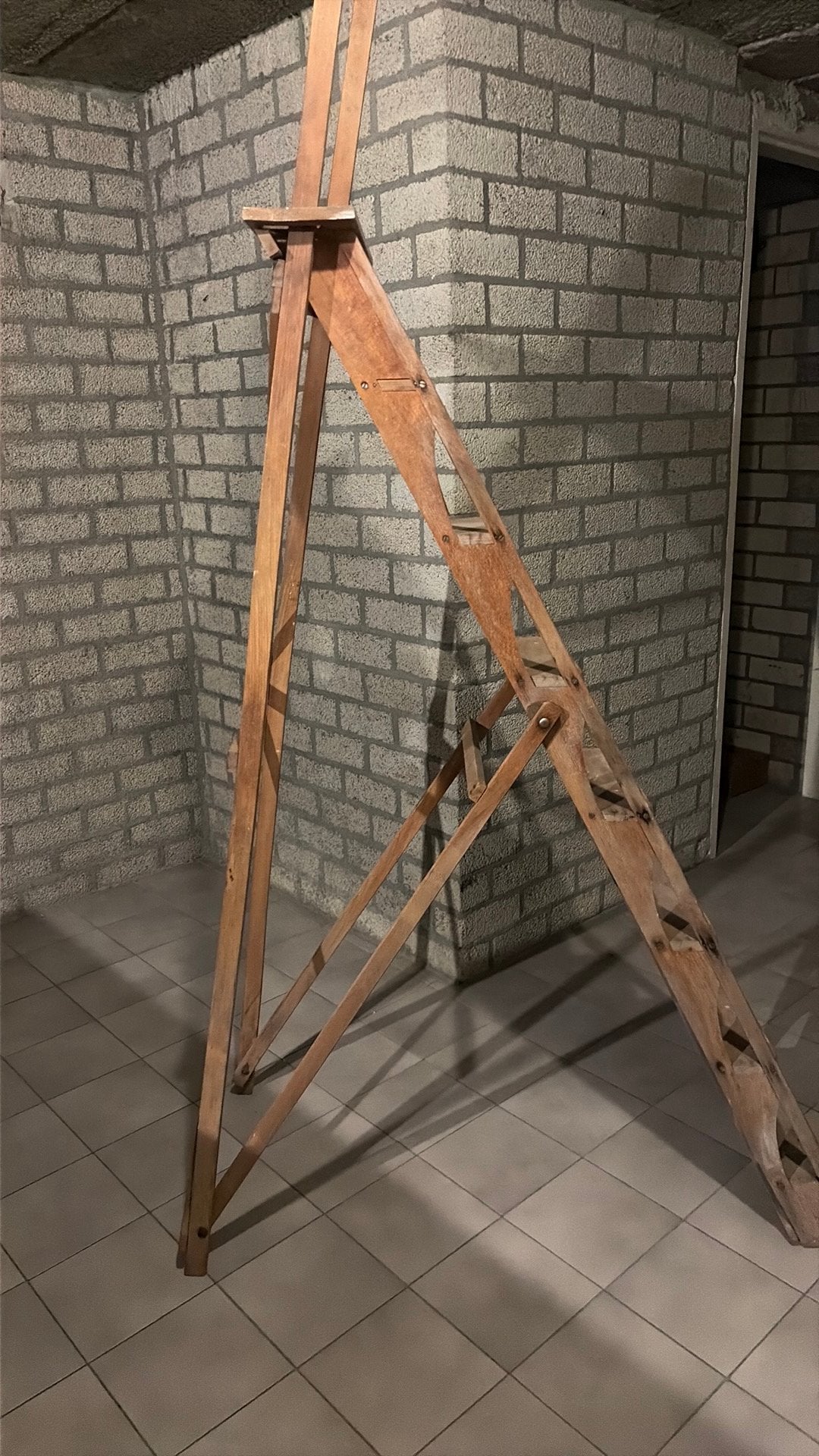 Vintage keukentrap, Ophalen