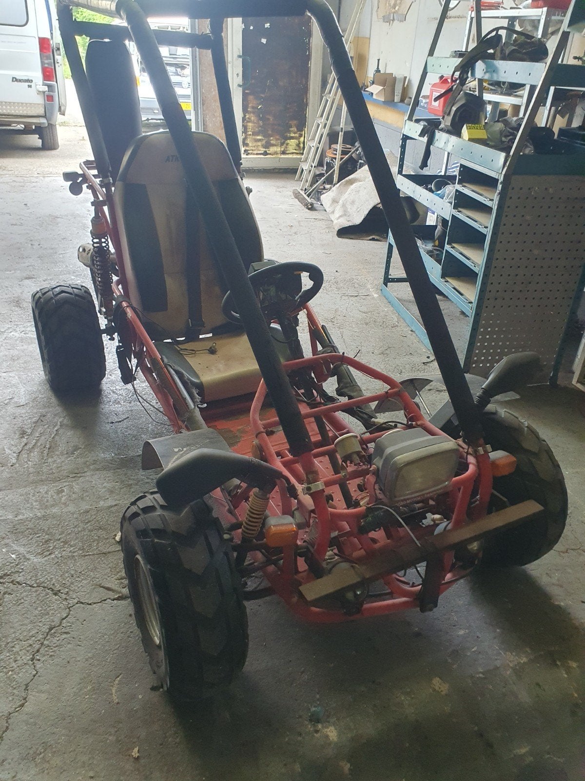 Te loop leuke buggy met kenteken, Ophalen