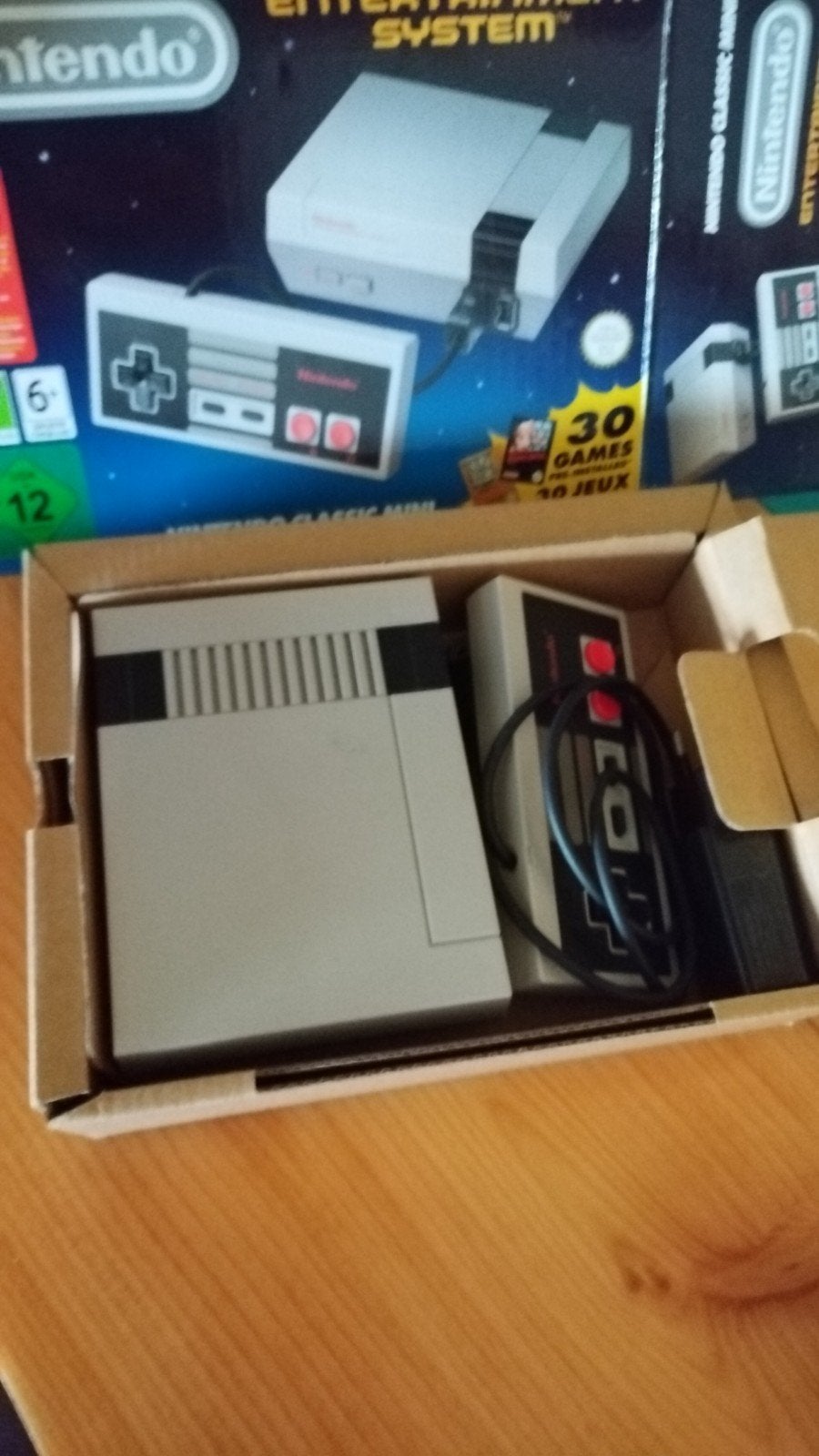 Mini NES classicl, Spelcomputers en Games, Spelcomputers | Nintendo NES, Ophalen of Verzenden, Zo goed als nieuw
