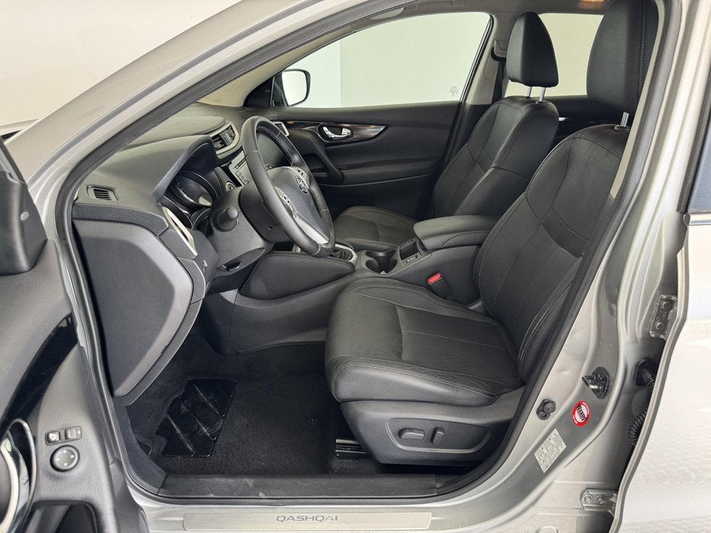 Nissan Qashqai 1.2 Tekna / Leder / Panoramadak, Auto's, Nissan, Voorwielaandrijving, Gebruikt, Euro 6, 4 cilinders