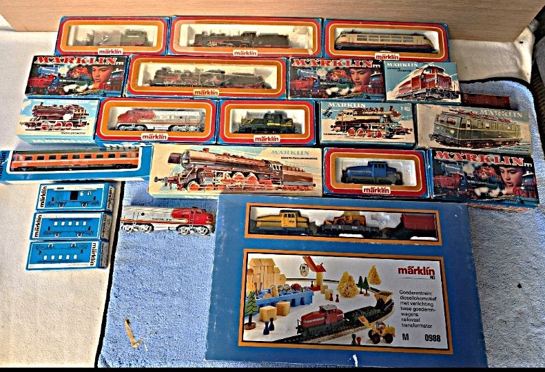 17 Märklin HO LOCS en Wagons. OVP en treinset compleet!, Wisselstroom, Ophalen of Verzenden, Analoog, Märklin