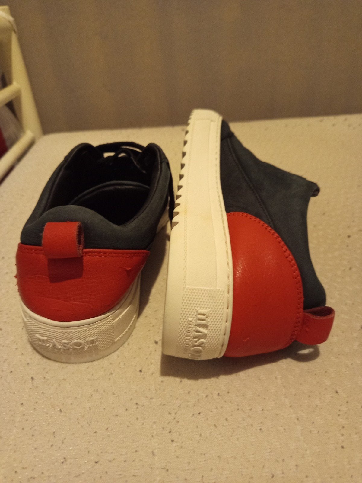 Mason Garments Sneakers - Zwart met rode details, Zwart, Ophalen of Verzenden, Mason Garments, Sneakers of Gympen