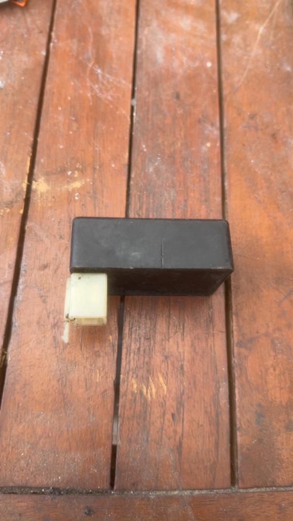 Cdi speedfight 2 / peugeot scooter 5 pins, Ophalen of Verzenden, Zo goed als nieuw, Overige typen