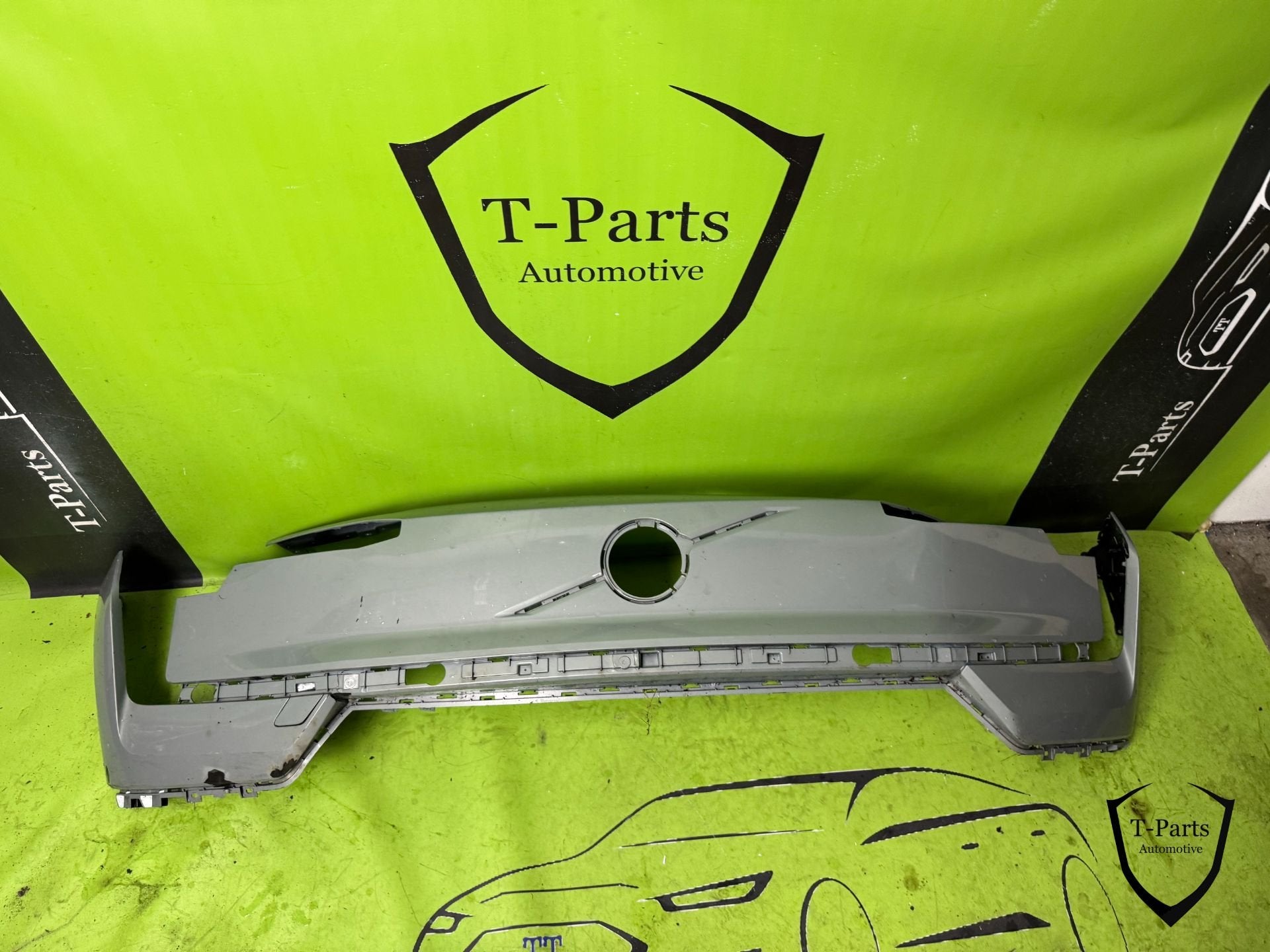 volvo ex30 voorbumper bumper EX 30 80010943, Gebruikt, Gunnar Engellaus vag 8
405 31  Gothenburg, SE, Info@volvocars.com, Ophalen of Verzenden