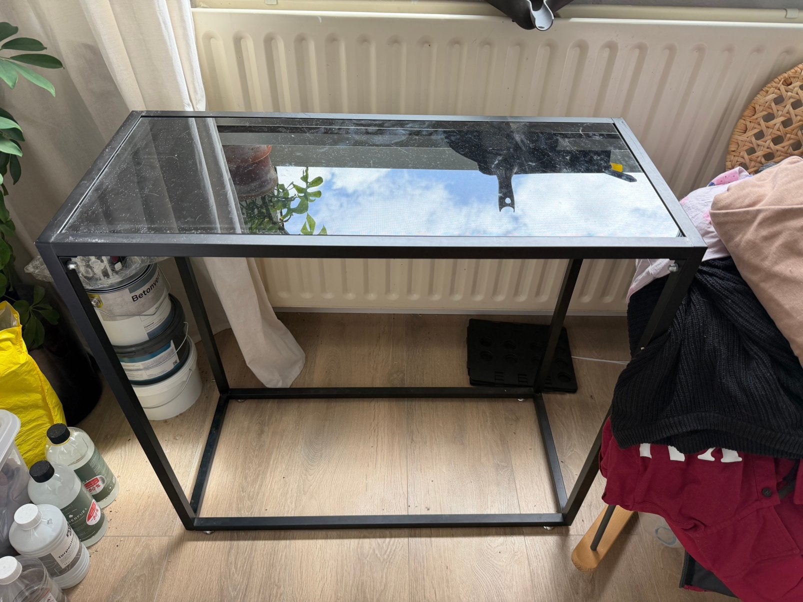 Glazen/ metalen tafeltje (moet snel weg), Huis en Inrichting, Tafels | Eettafels, Ophalen, Minder dan 50 cm, 50 tot 100 cm, Zo goed als nieuw
