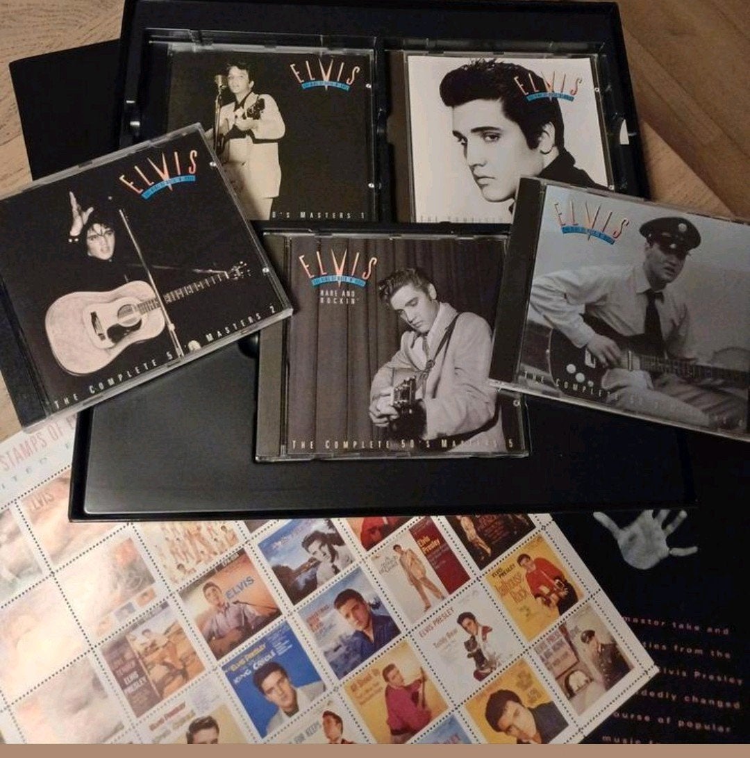 elvis cd set met post zegels, Ophalen, Zo goed als nieuw, Boxset