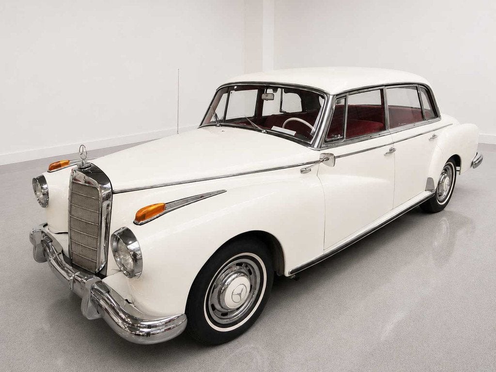 1960 Mercedes-Benz 300 "Adenauer" | German Luxury Saloon, Auto's, Oldtimers, Automaat, Overige carrosserieën, Mercedes-Benz, Bedrijf