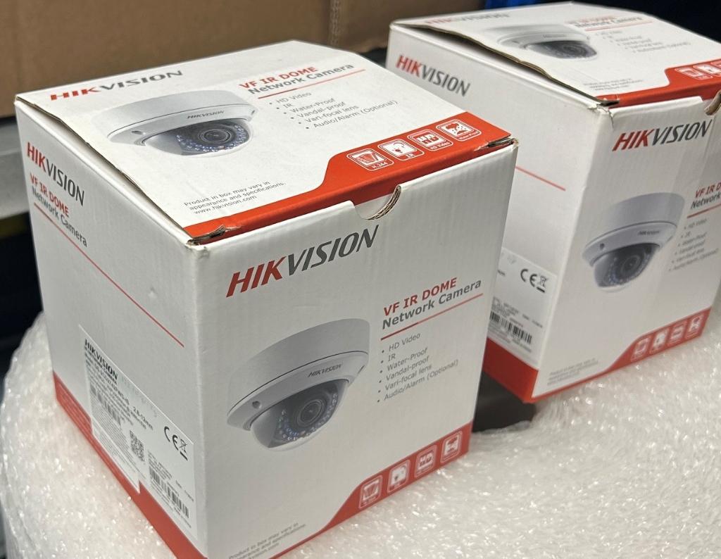 2 IP hikvision netwerk camera' s professioneel nieuw 4K, Ophalen of Verzenden, Nieuw, Buitencamera