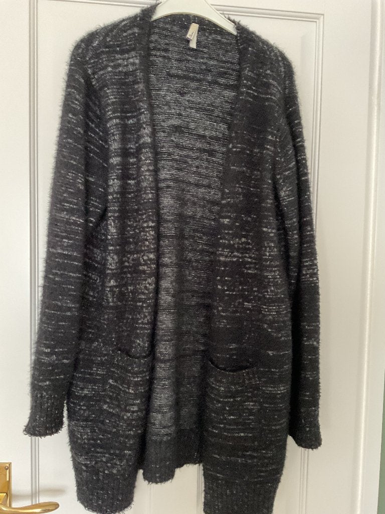 Dames vest zwart, Kleding | Dames, Ophalen of Verzenden, Zo goed als nieuw, Maat 46/48 (XL) of groter, Zwart