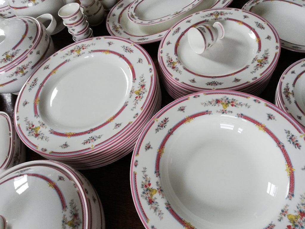 9 pers eet/koffieservies Royal Bone China heel uitgebreid, Ophalen, Overige typen, Zo goed als nieuw, Overige stijlen
