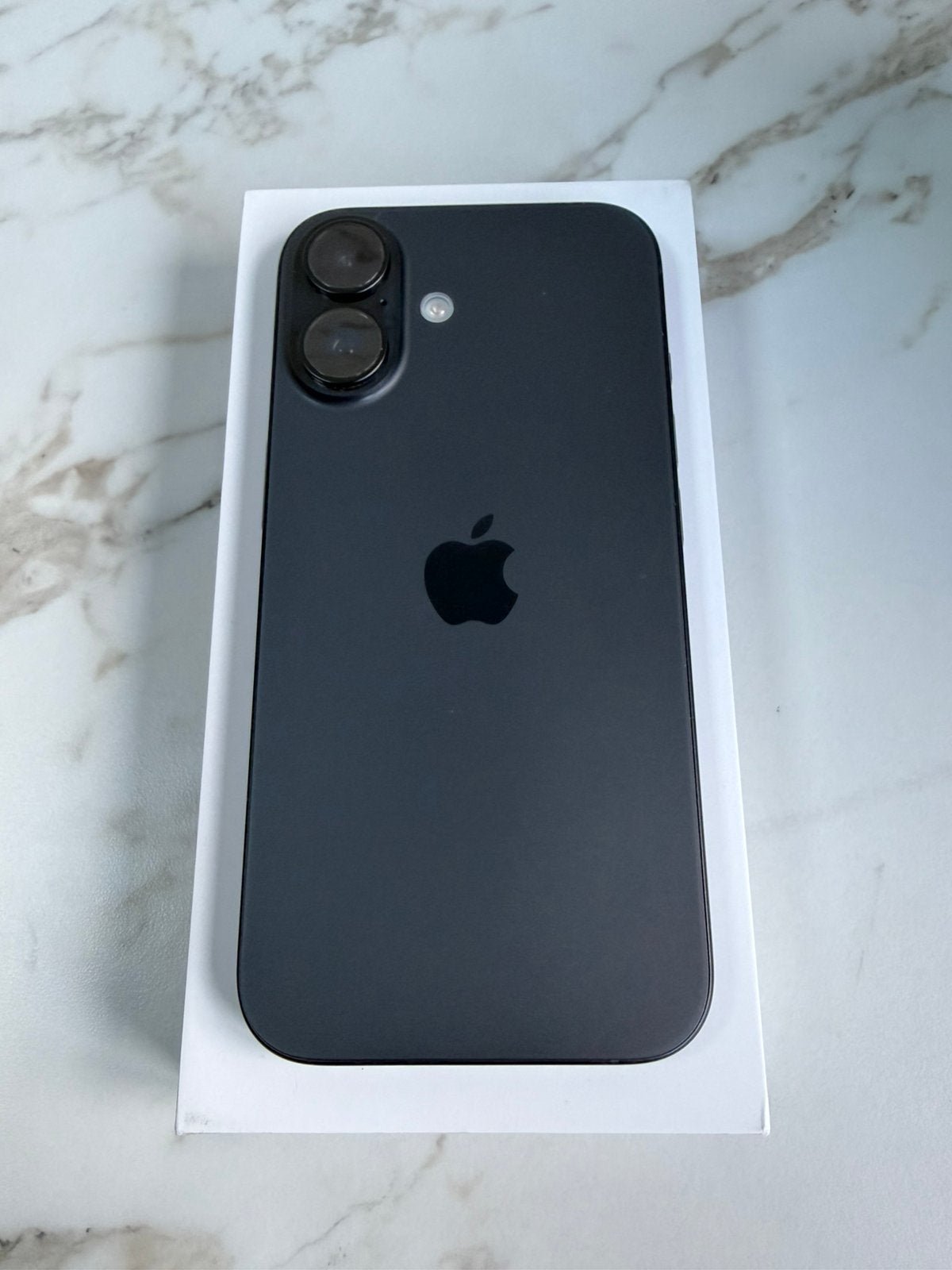 Iphone 16 128Gb zwart / zo goed als nieuw, Ophalen, Zo goed als nieuw, Zwart, 128 GB