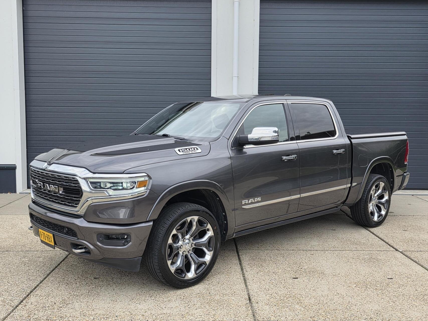 Dodge Ram 1500 4X4 5.7 V8 4x4 Crew Cab 5'7 Limited, Auto's, Automaat, Gebruikt, 5654 cc, Leder