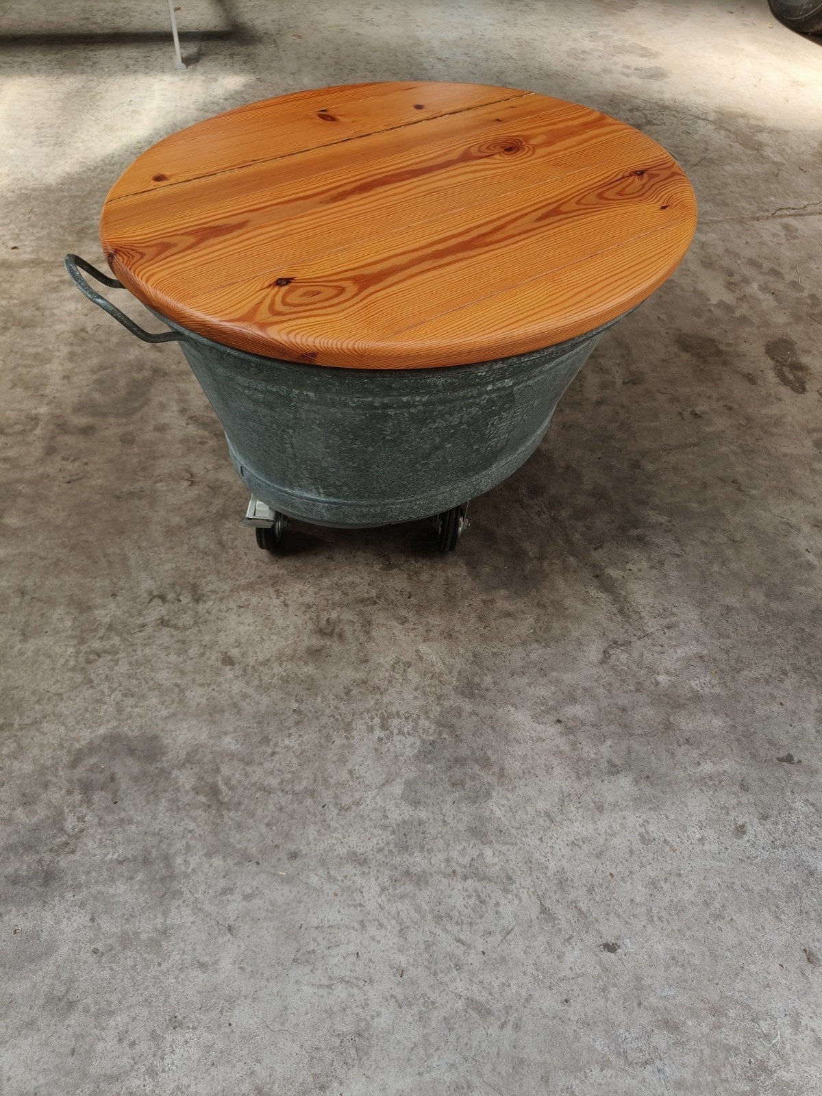 Verrijdbaar Bijzettafel met Opbergruimte - Zink & Grenen, Ophalen, Minder dan 45 cm, Gebruikt, 55 tot 75 cm