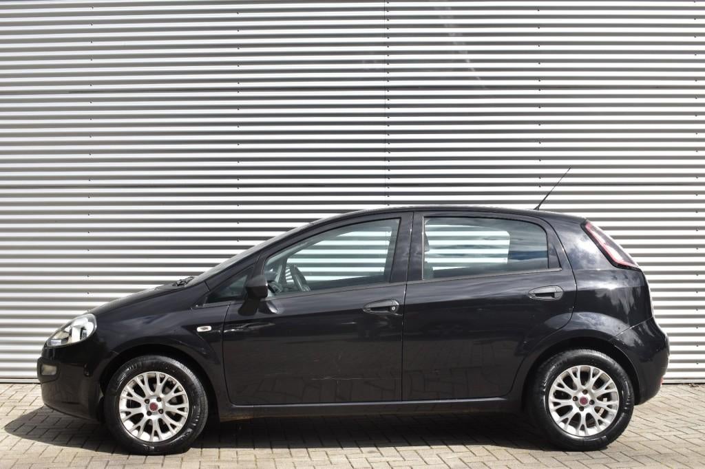 Fiat PUNTO 1.2 ACTIVE / 5 DEURS / AIRCO, Auto's, Fiat, Voorwielaandrijving, 40 €/maand, 1242 cc, 4 cilinders