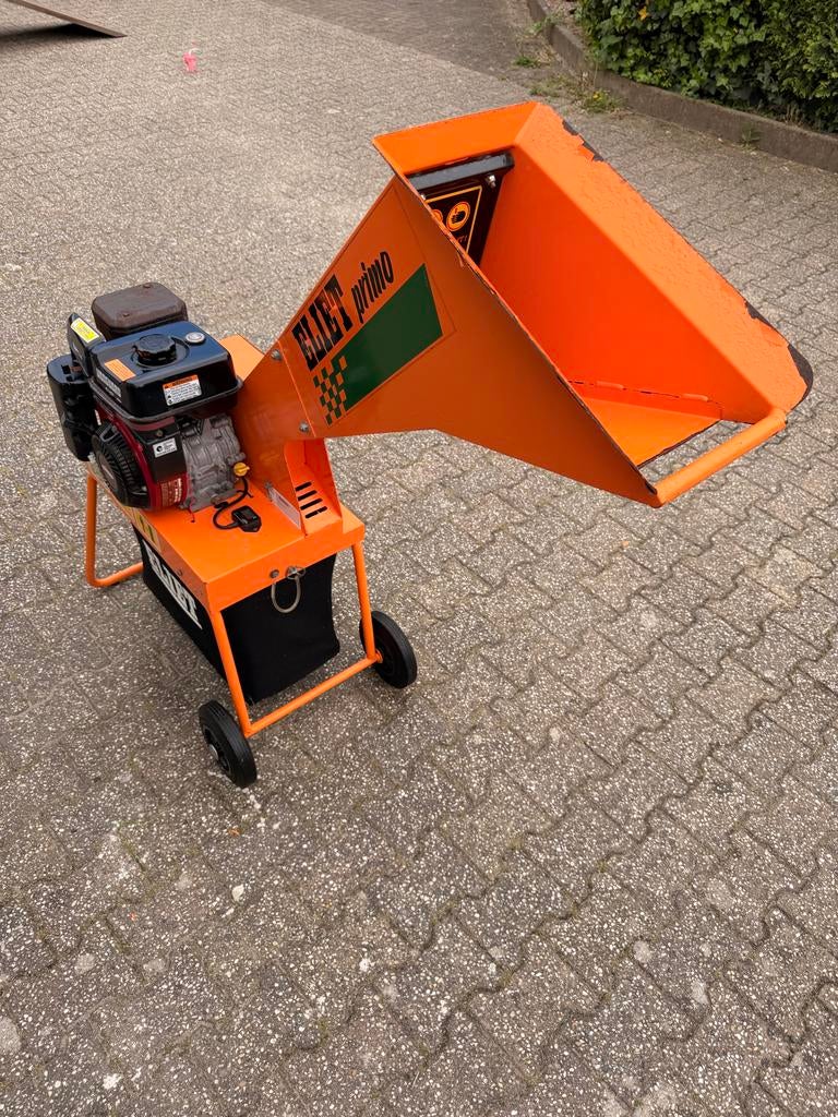 Eliet Houtversnipperaar / hakselaar - Primo - 4PK Benzine, Tuin en Terras, Hakselaars, Gebruikt, Benzine, Met opvangzak, Ophalen
