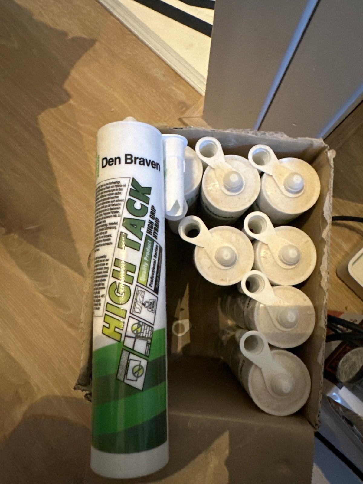 Den Braven High Tack kit - 8 stuks, Overige materialen, Nieuw, Minder dan 5 m², Ophalen