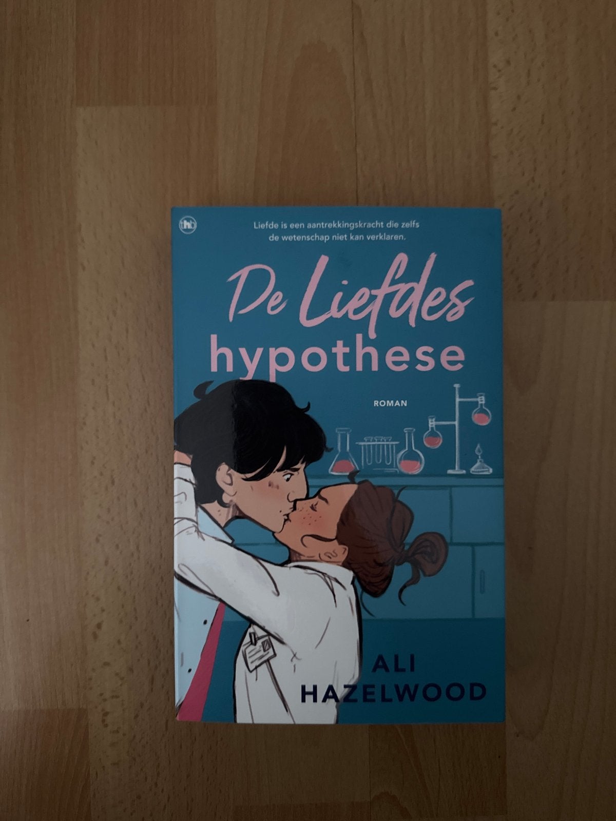 De Liefdeshypothese - Ali Hazelwood - Roman, Ophalen, Zo goed als nieuw, Nederland