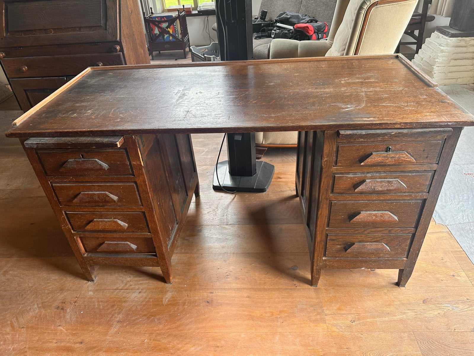 Antiek houten bureau met lades, Ophalen, Overige typen, Gebruikt, Antiek