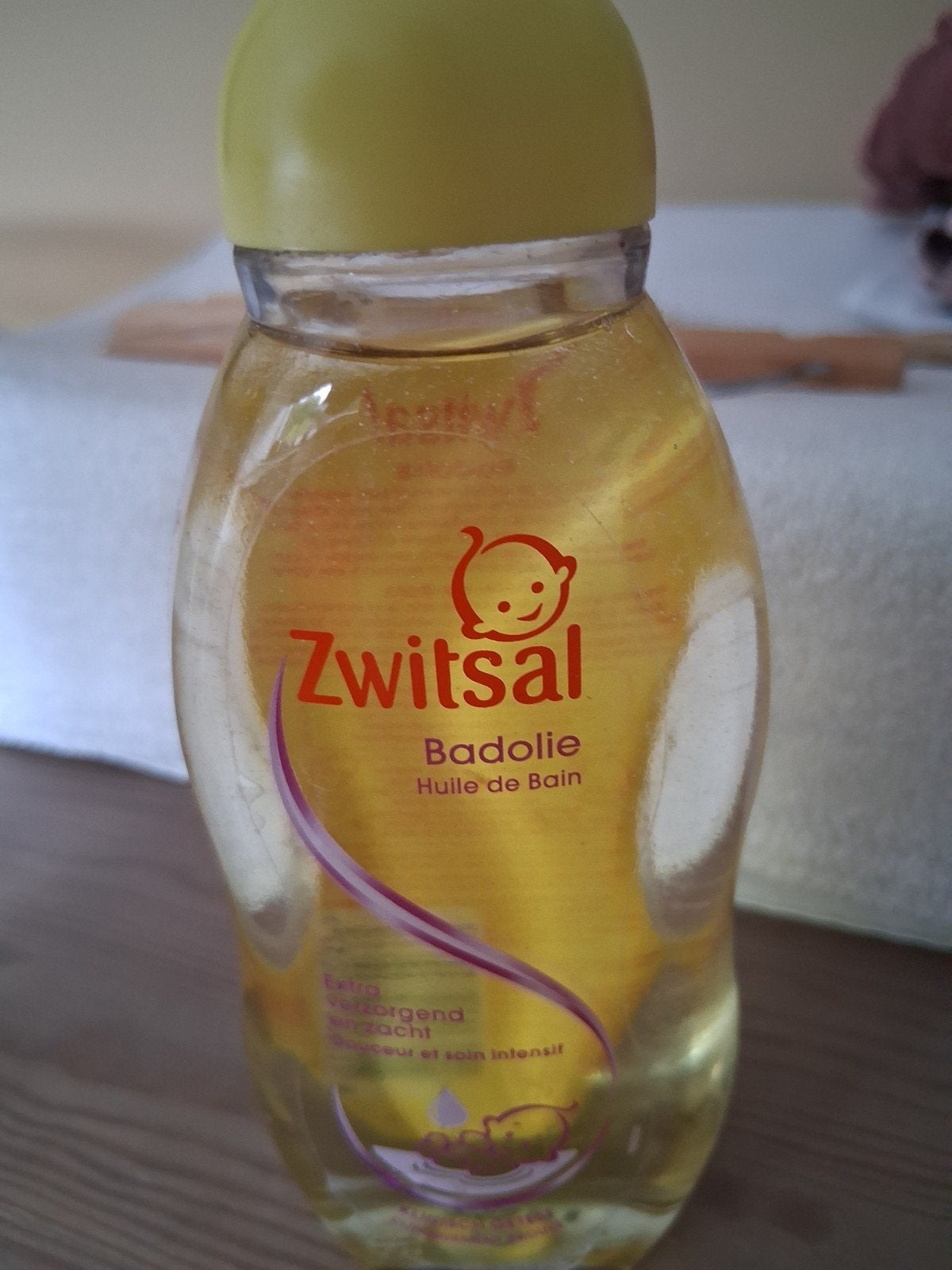 zwitsal badolie, Kinderen en Baby's, Badjes en Verzorging, Overige merken, Overige typen, Ophalen of Verzenden, Zo goed als nieuw