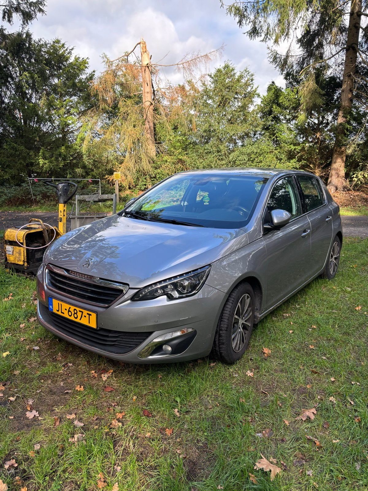 Peugeot 308 1.6THP 92/125 5-D 2013 Grijs, Auto's, 125 pk, 4 cilinders, 49 €/maand, 615 kg