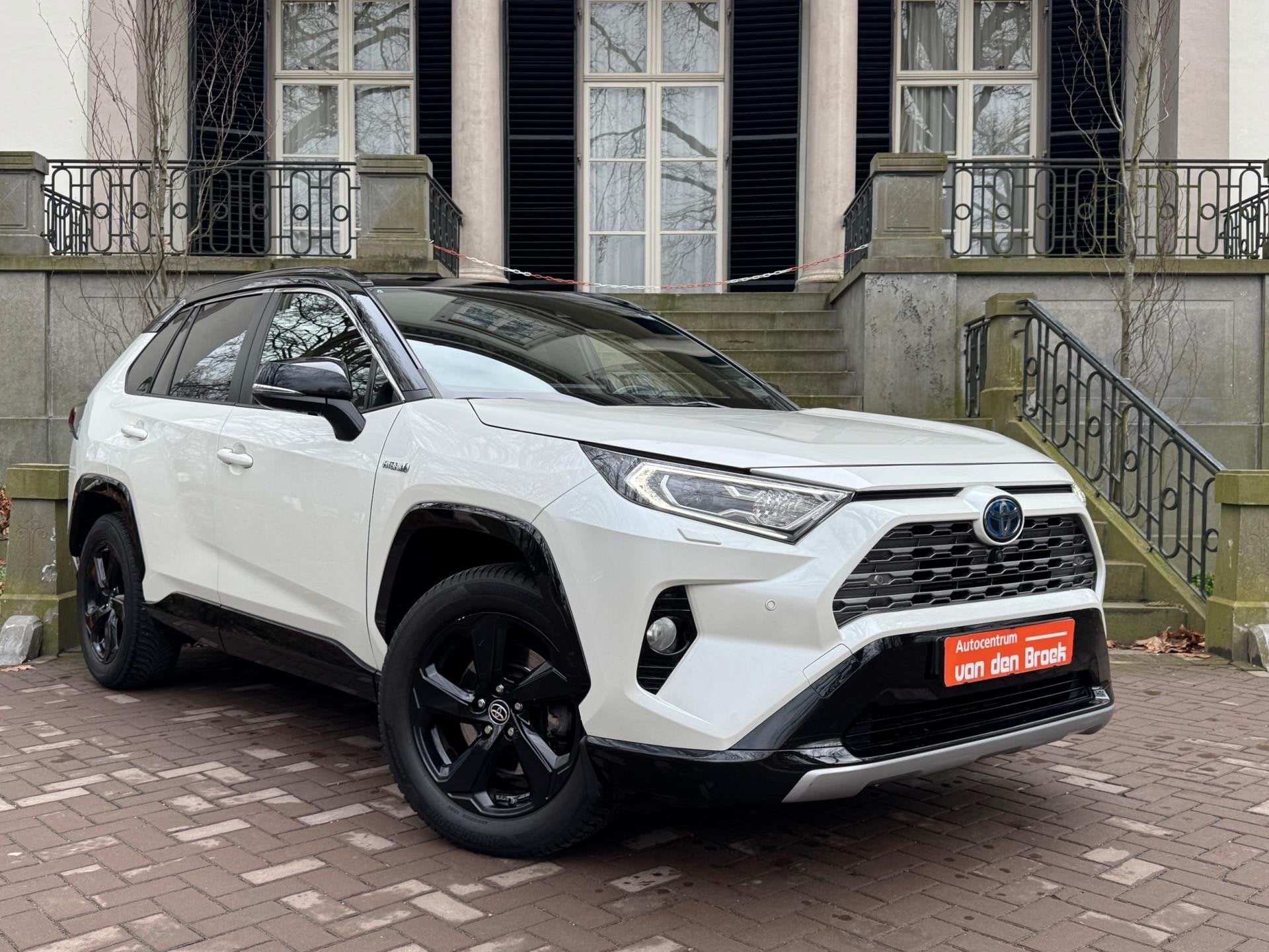 Toyota RAV4 2.5 Hybrid Style Automaat Navi Xenon Leder Camer