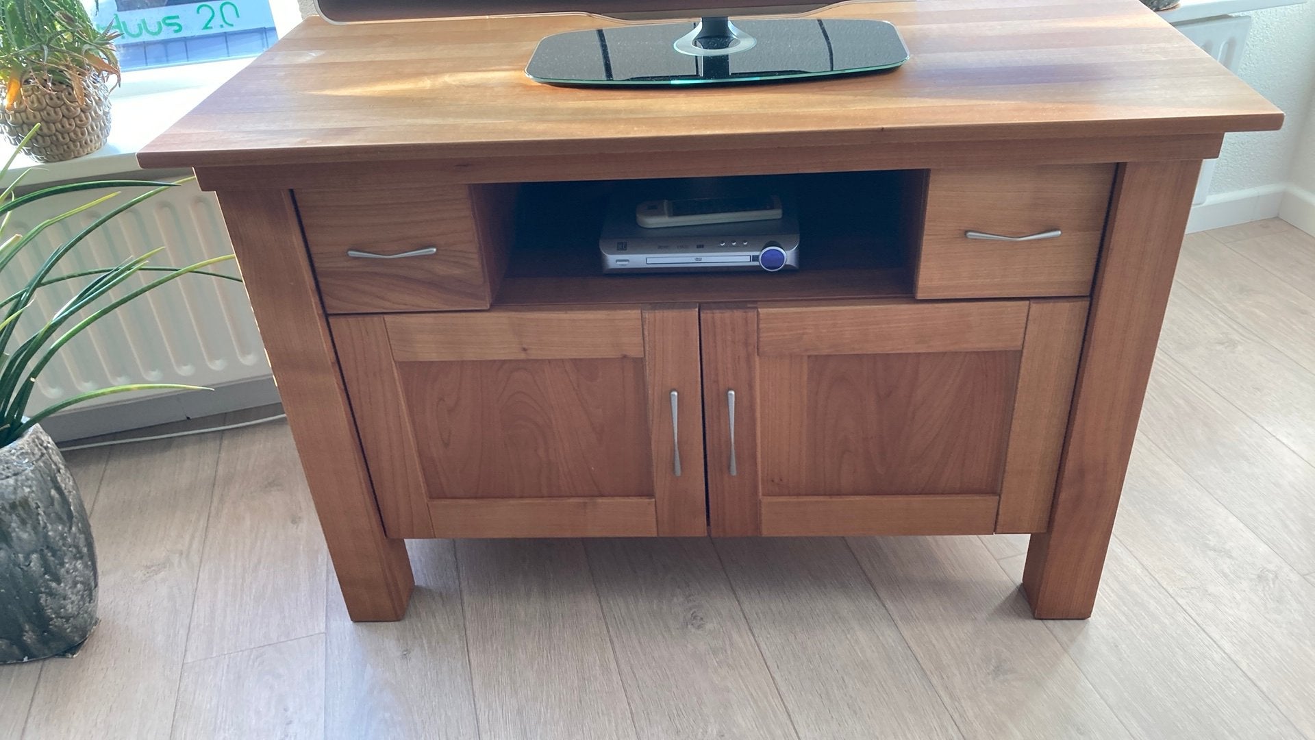 Tv kast, Ophalen, 100 tot 150 cm, Zo goed als nieuw, Minder dan 100 cm