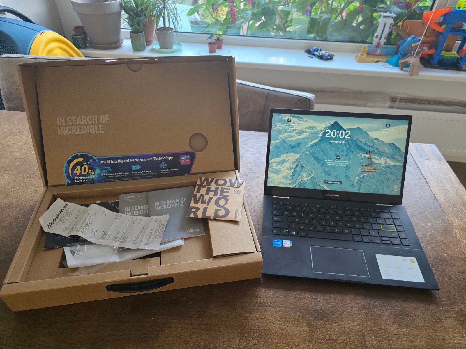 ASUS VivoBook Flip 14 (11e Gen Intel Core i5), 2 tot 3 Ghz, Qwerty, 8 GB, ASUS