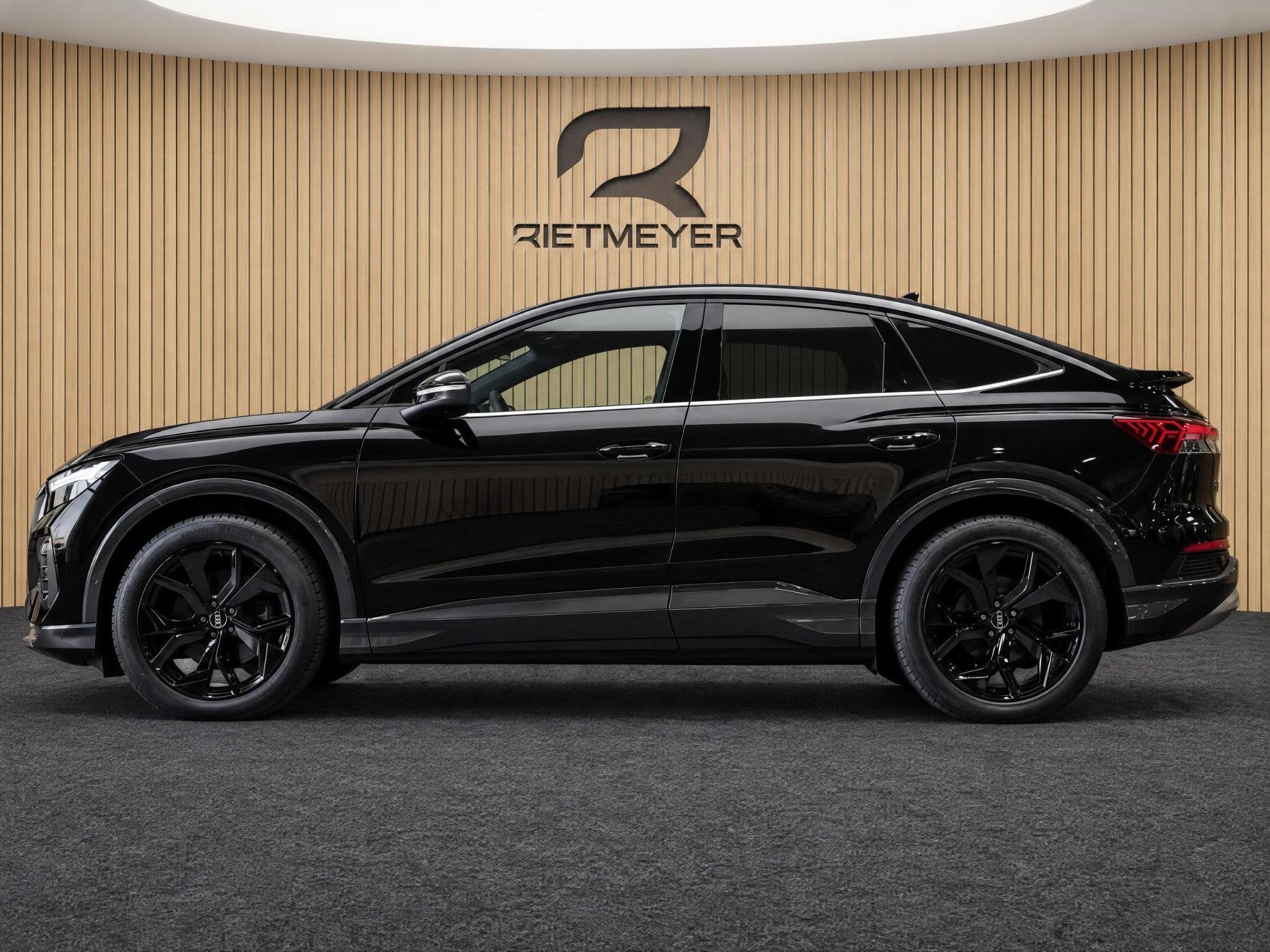 Audi Q4 Sportback e-tron 45 Edition 82 kWh |SONOS |Stoelverw, Auto's, 12 maanden, Gebruikt, Zwart, 82 kWh
