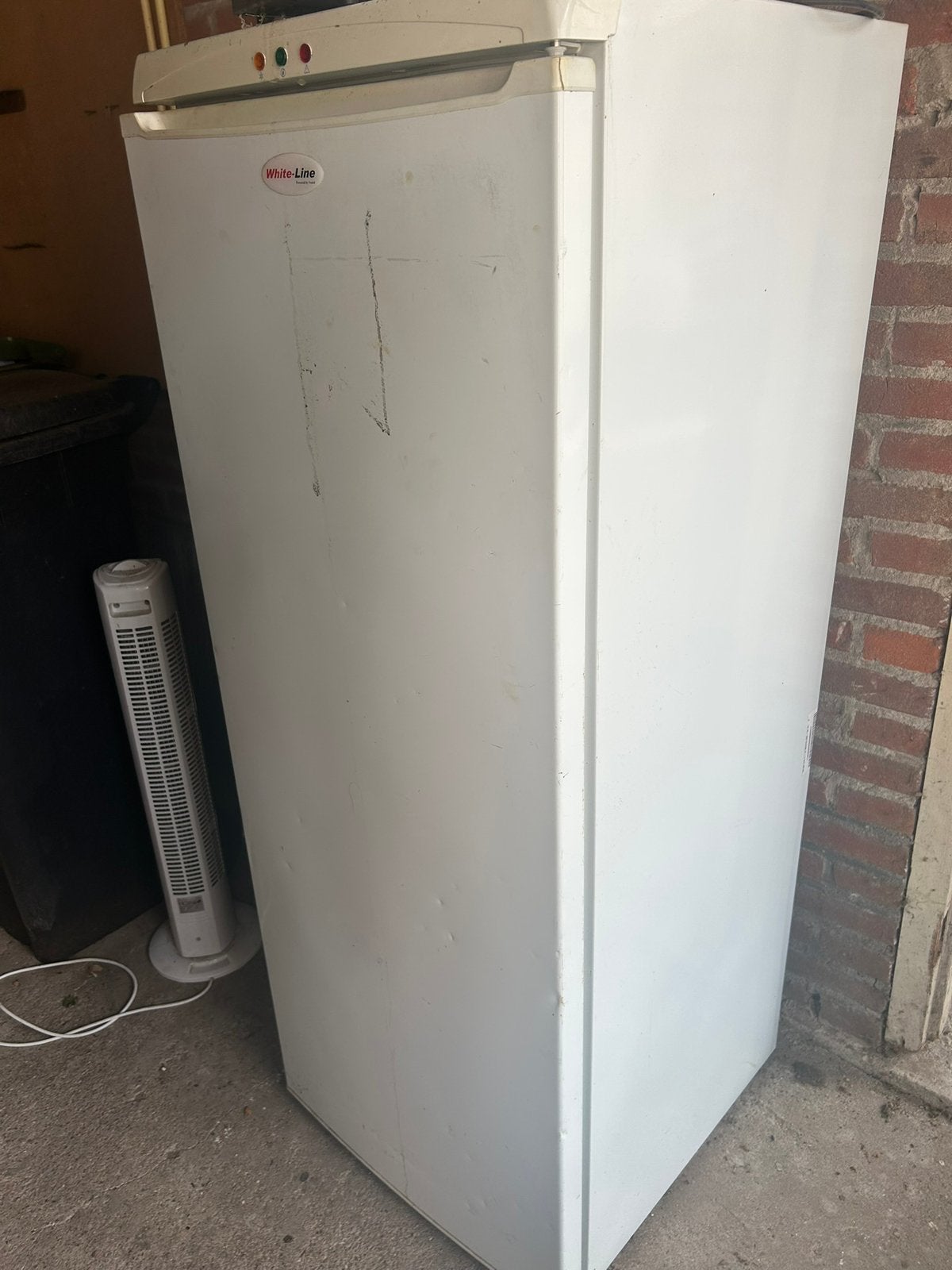 Diepvries, Witgoed en Apparatuur, Gebruikt, 120 tot 140 cm, Minder dan 60 cm, Vrijstaand
