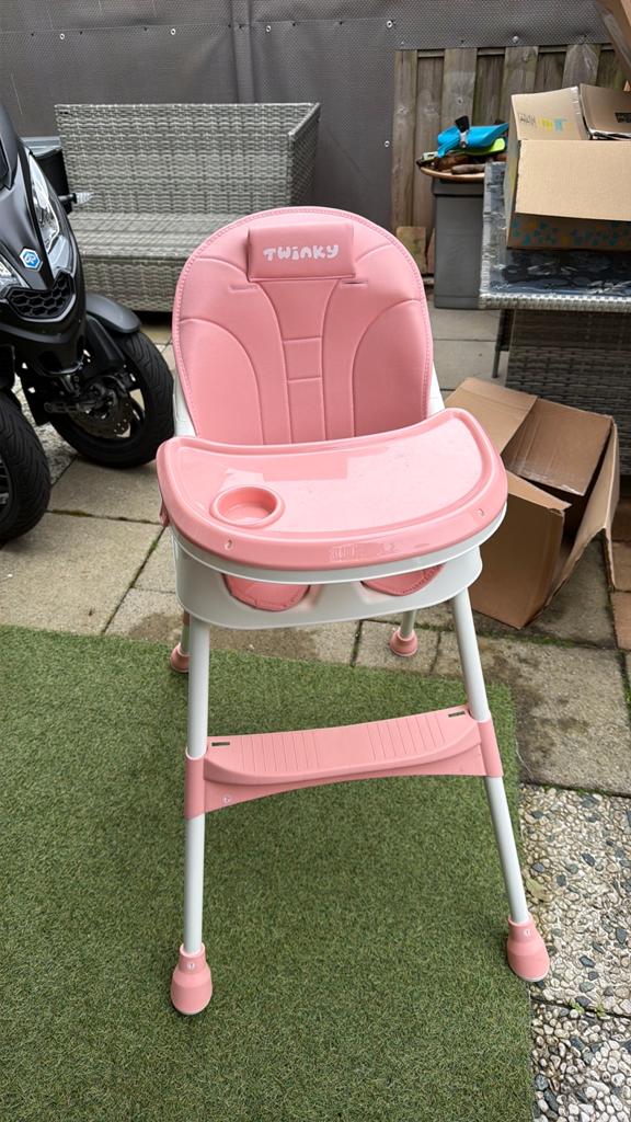 Twinky baby eetstoel 2x gebruikt, Kinderen en Baby's, Kinderstoelen, Ophalen of Verzenden
