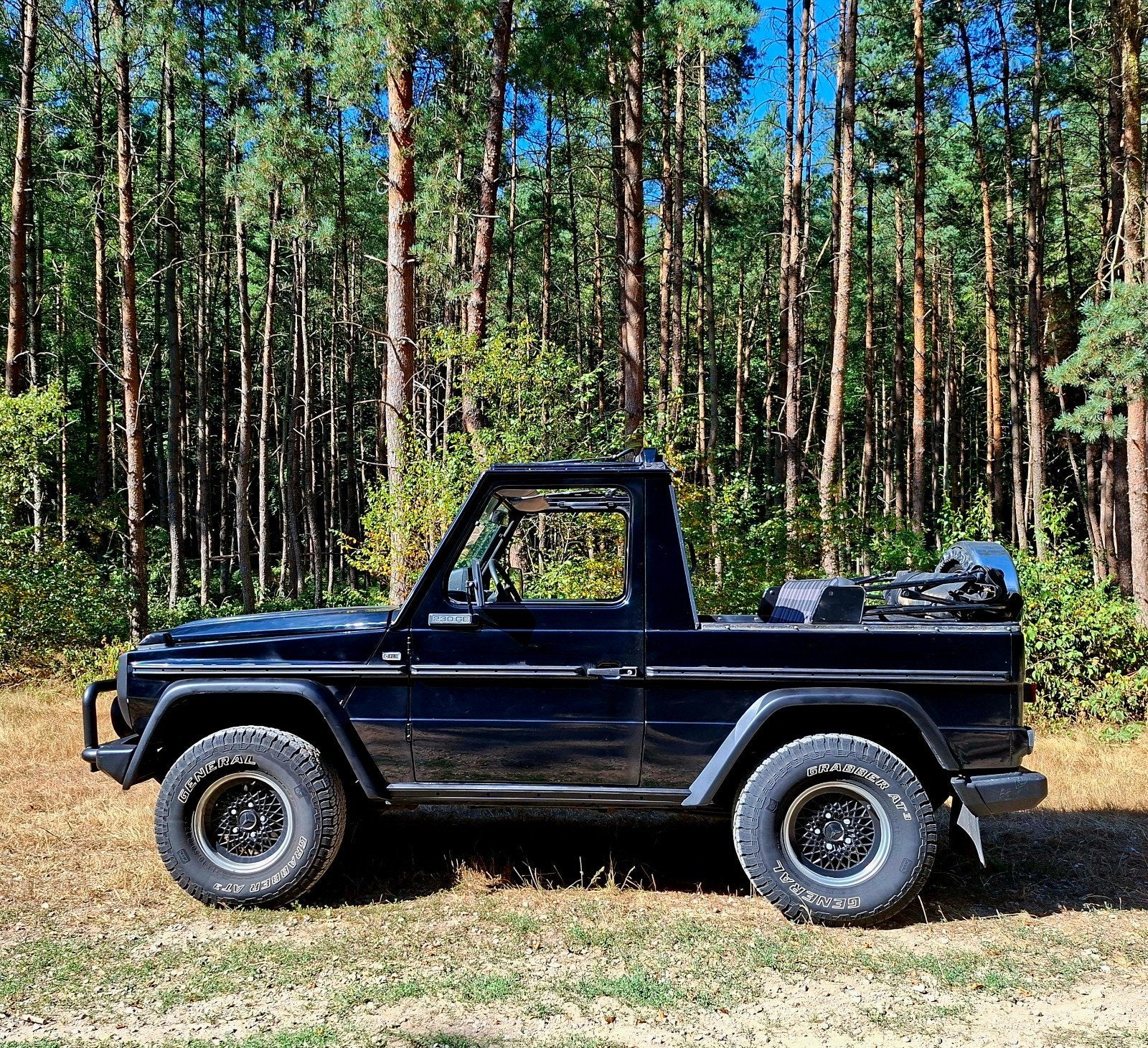 Mercedes-Benz G 230 cabrio GE230, Auto's, Mercedes-Benz, 4 cilinders, Zwart, Handgeschakeld, Particulier