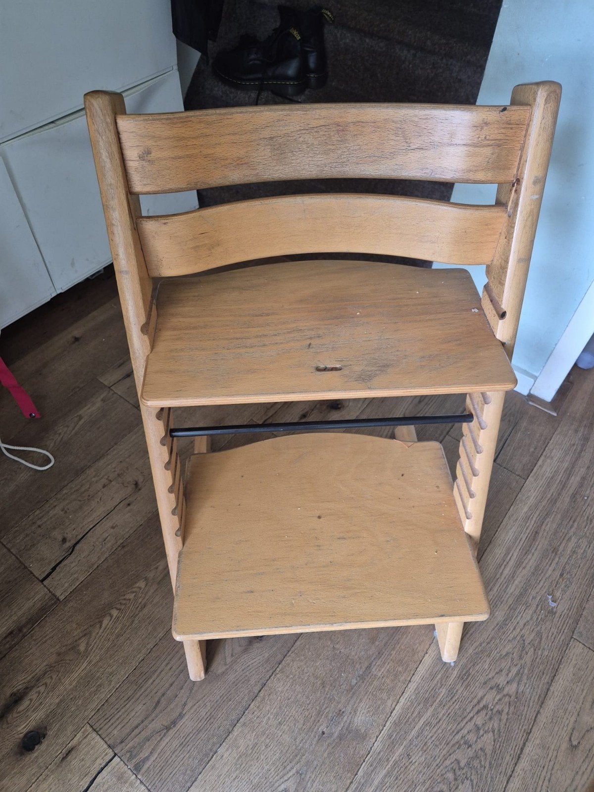 Stokke Tripp Trapp stoel - Natuurlijk hout, Ophalen of Verzenden, Gebruikt, Meegroeistoel, Aanschuifbaar