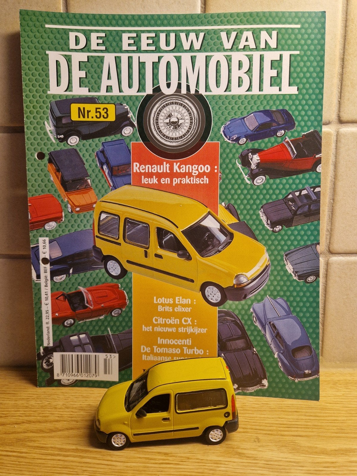 solido Renault kangoo tijdschrift doosje, Ophalen of Verzenden, Zo goed als nieuw, Auto, Solido