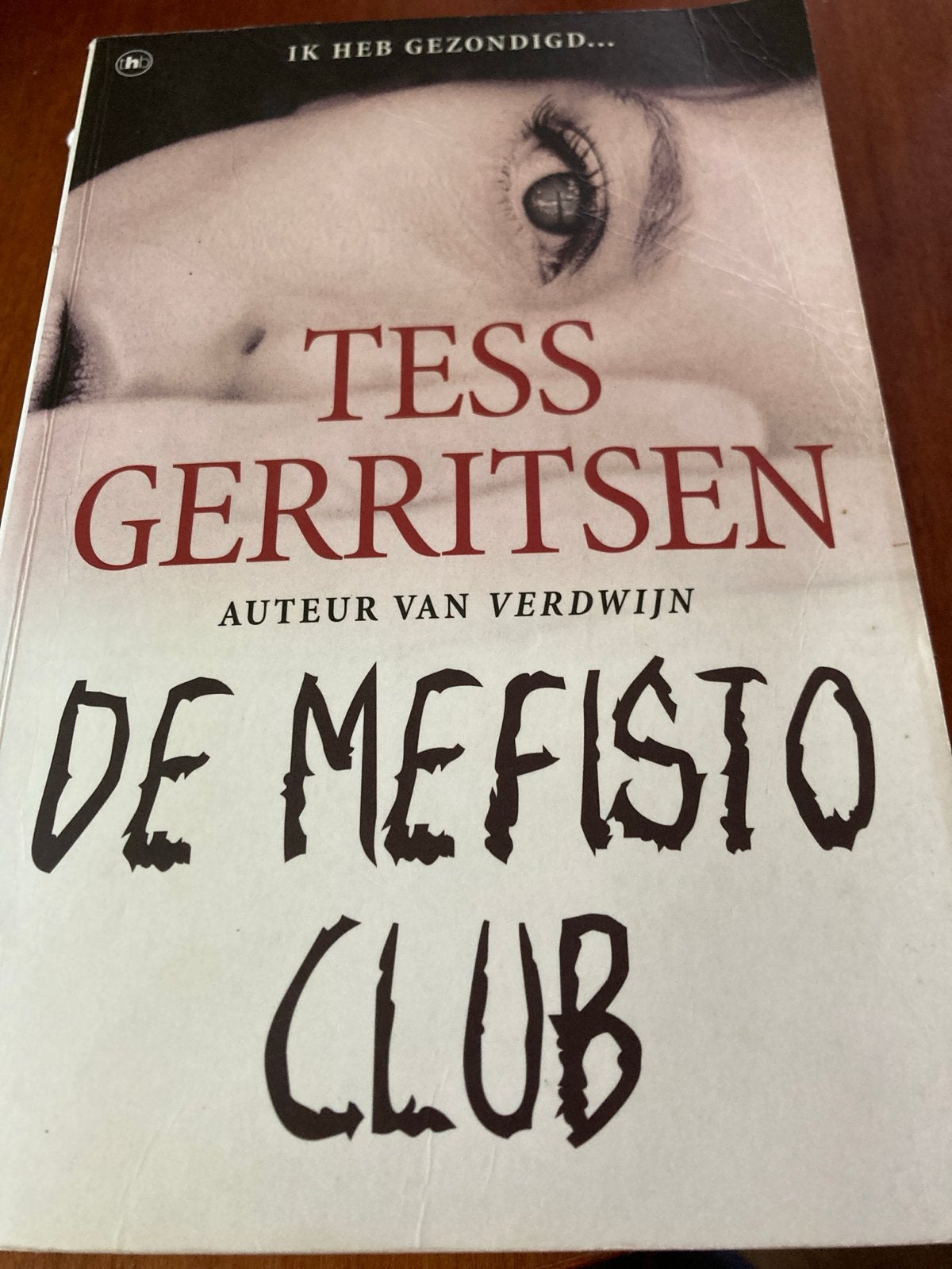 De Mefisto Club - Tess Gerritsen (Thriller), Ophalen of Verzenden, Gelezen, Nederland