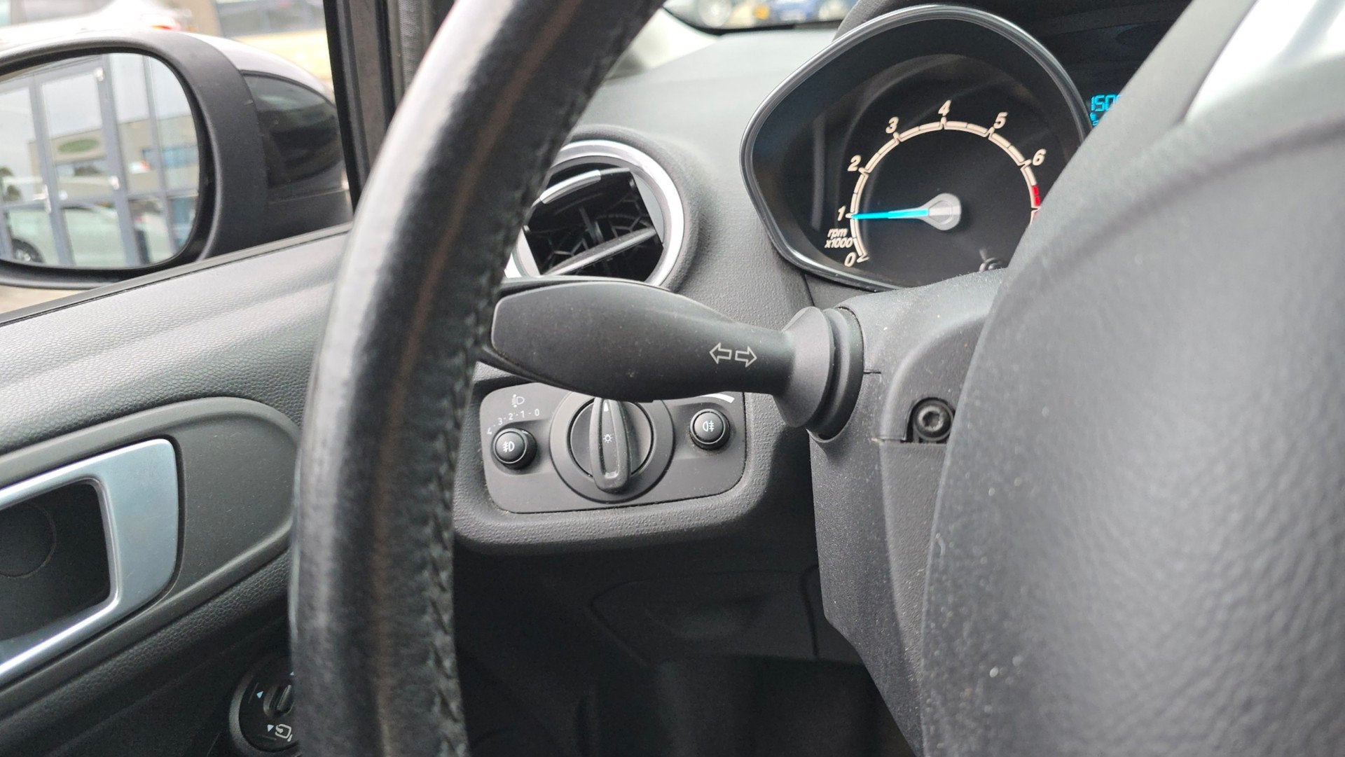 Foto 21 van Ford Fiesta 1.0 Style Ultimate