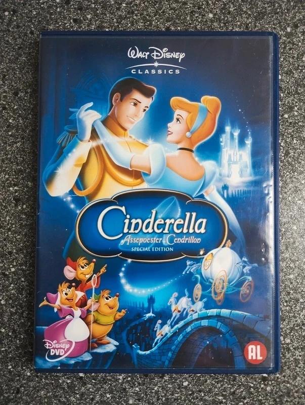 Walt Disney Classics Cinderella, Tekenfilm, Verzenden, Zo goed als nieuw, Alle leeftijden