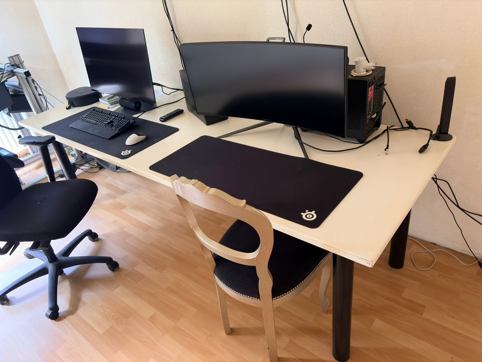 Groot bureau, Ophalen, Gebruikt, 90 cm, 250 cm