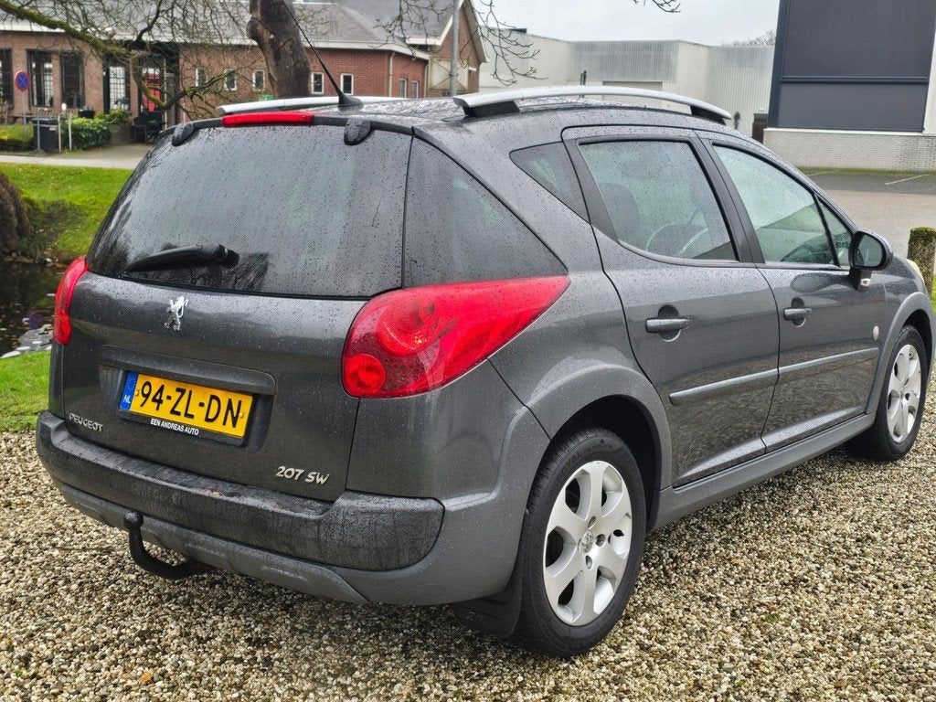 Peugeot 207 SW Outdoor 1.6 VTi XS PANORAMA/airco/CRUISE, Gebruikt, 4 cilinders, 1110 kg, Origineel Nederlands