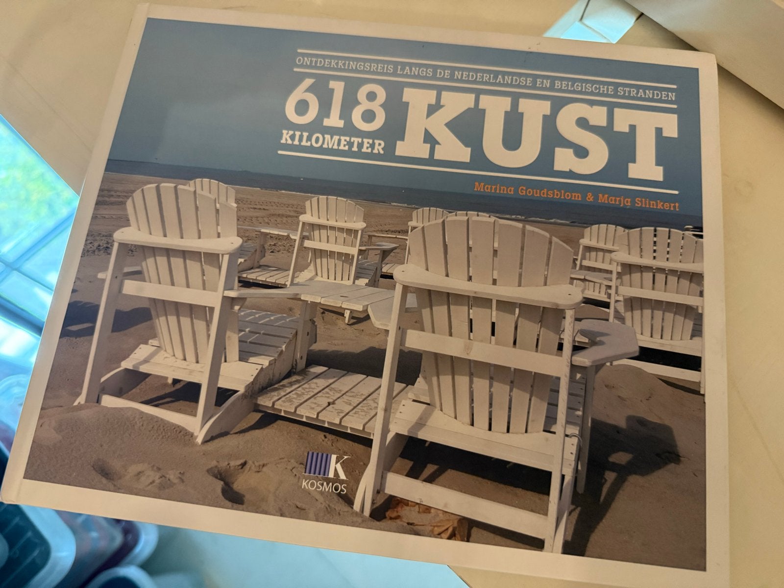618 Kilometer Kust: Ontdekkingsreis NL & BE Stranden, Ophalen of Verzenden, Zo goed als nieuw