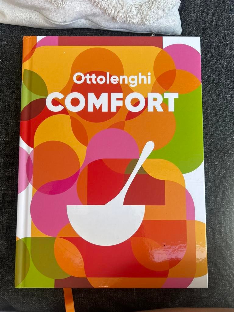 Kookboek: Ottolenghi - Comfort, Boeken, Ophalen of Verzenden, Zo goed als nieuw, Overige gebieden