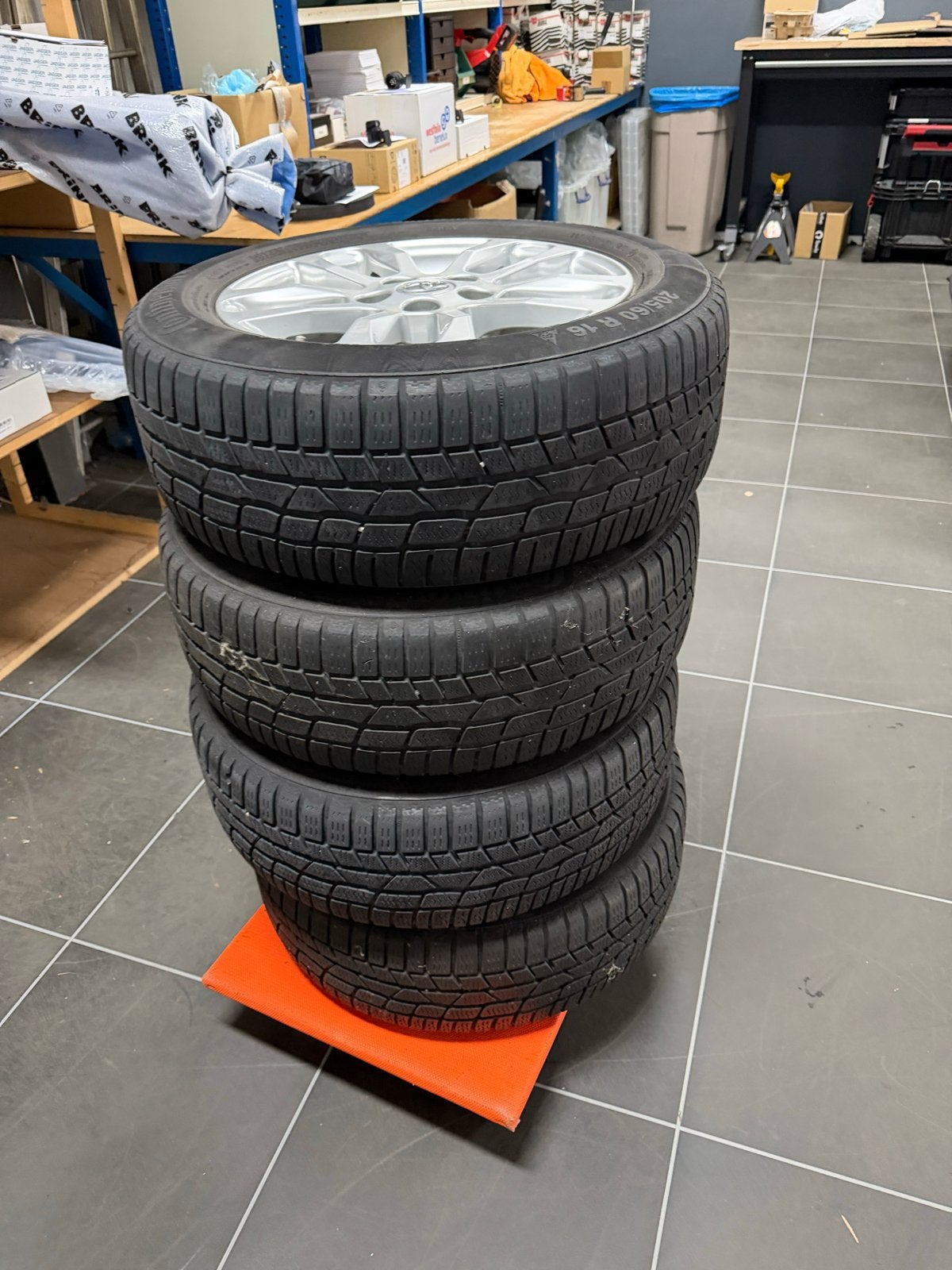 Continental WinterContact TS 860 winterbanden op velg, Auto-onderdelen, Banden en Velgen, Ophalen, Gebruikt, 16 inch, Banden en Velgen