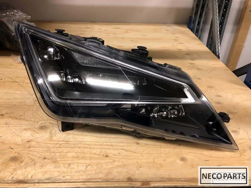 Seat Leon 5f led vol led koplamp rechts origineel, Gebruikt, -, -, Ophalen of Verzenden