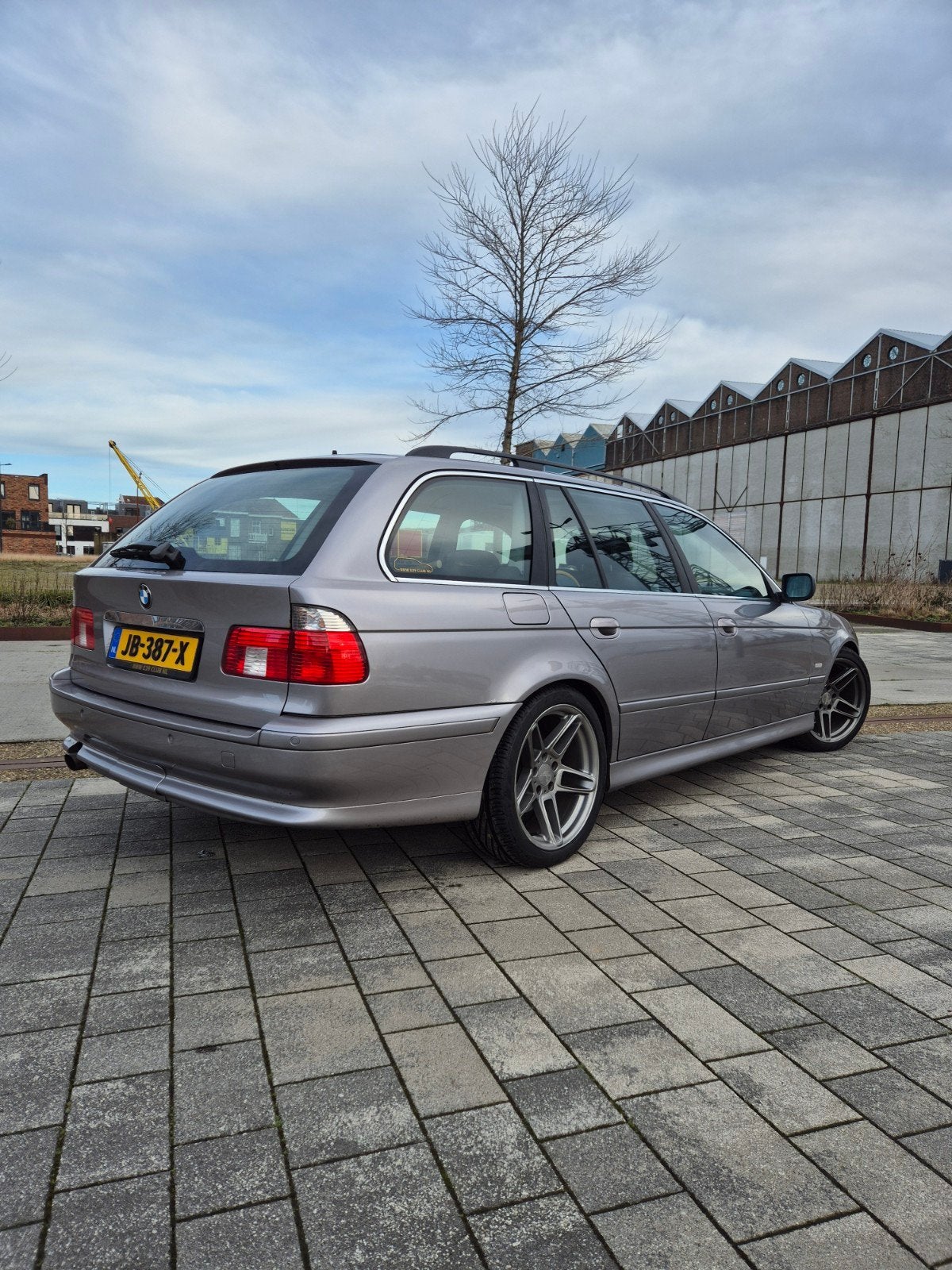 BMW 2001 Grijs, Auto's, 2000 kg, 1650 kg, 231 pk, Stationwagon