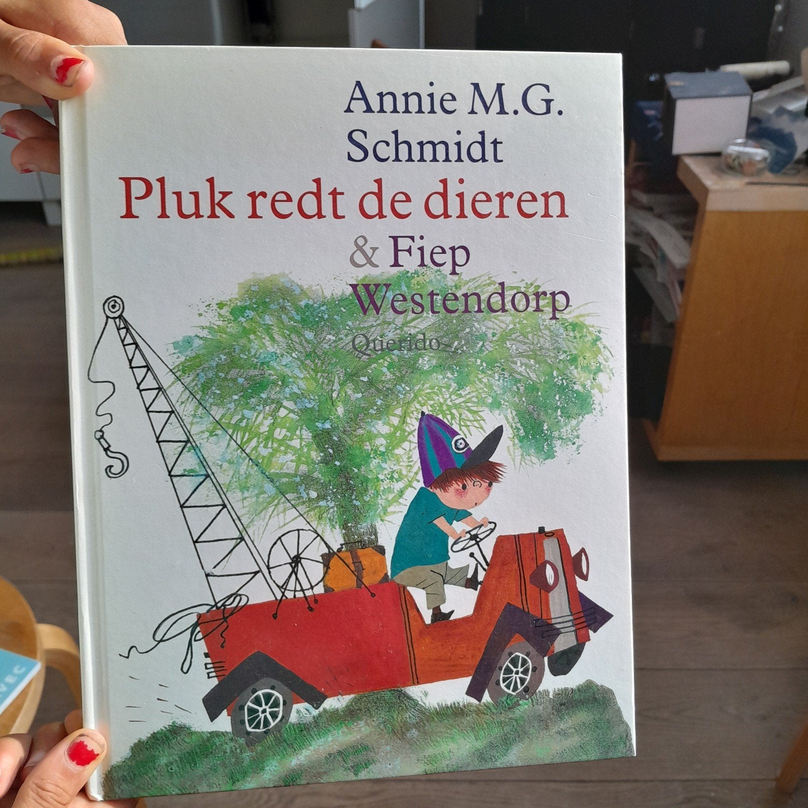 Pluk redt de dieren - Annie M.G. Schmidt & Fiep Westendorp, Ophalen of Verzenden, Zo goed als nieuw, Annie M.G. Schmidt, Fictie algemeen