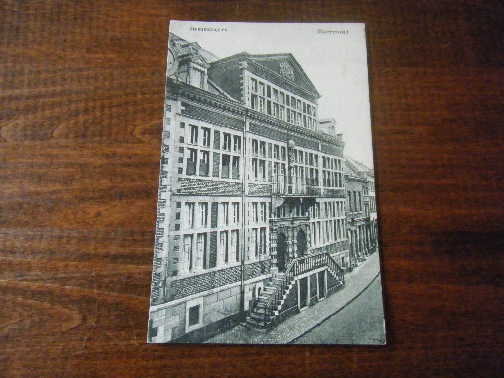 F30 - Roermond - Steenentrappen - 1928 - Mooi/Oud, Verzamelen, Ansichtkaarten | Nederland, Ophalen of Verzenden, 1920 tot 1940
